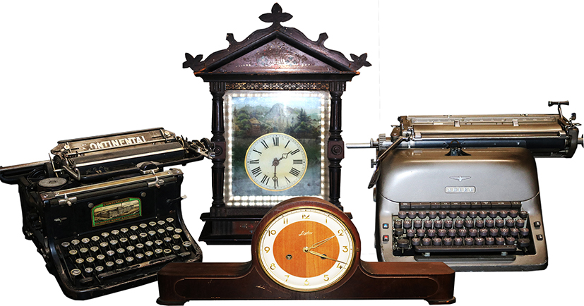 Dekoset nostalgisches Arbeitszimmer (4 tlg, 2 Schreibmaschinen, 1 Kuckucksuhr, 1 Uhr, 0,23 - 0,52cm hoch)